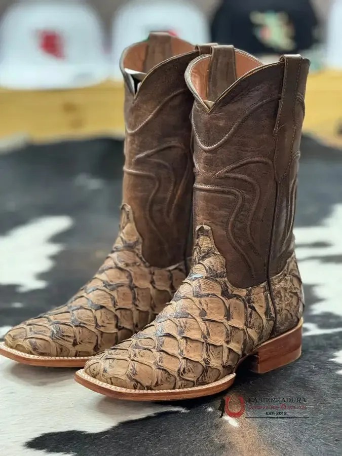 BOTAS DILIGENCIA ARAPAIMA PIRARUCU CAMEL MATTE
