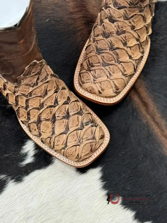 BOTAS DILIGENCIA ARAPAIMA PIRARUCU CAMEL MATTE