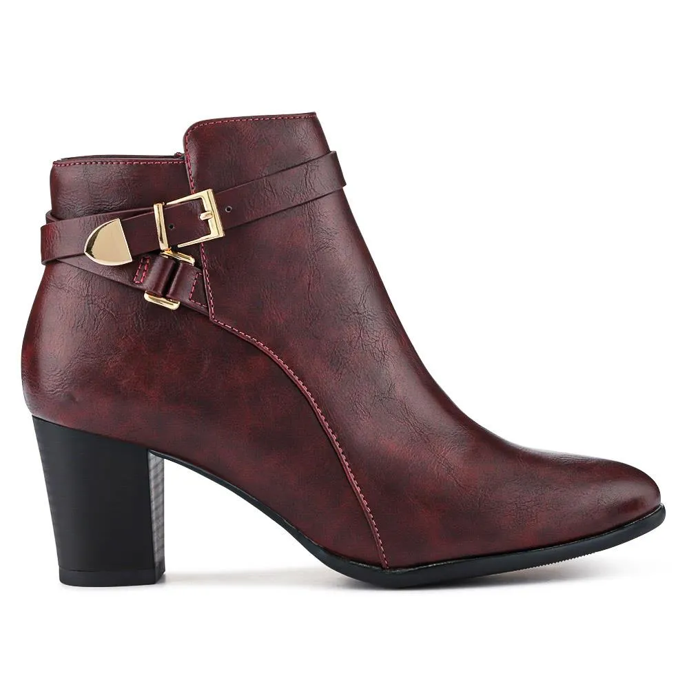 Buckled Ankle Boots - BELTREN40001 / 326 057