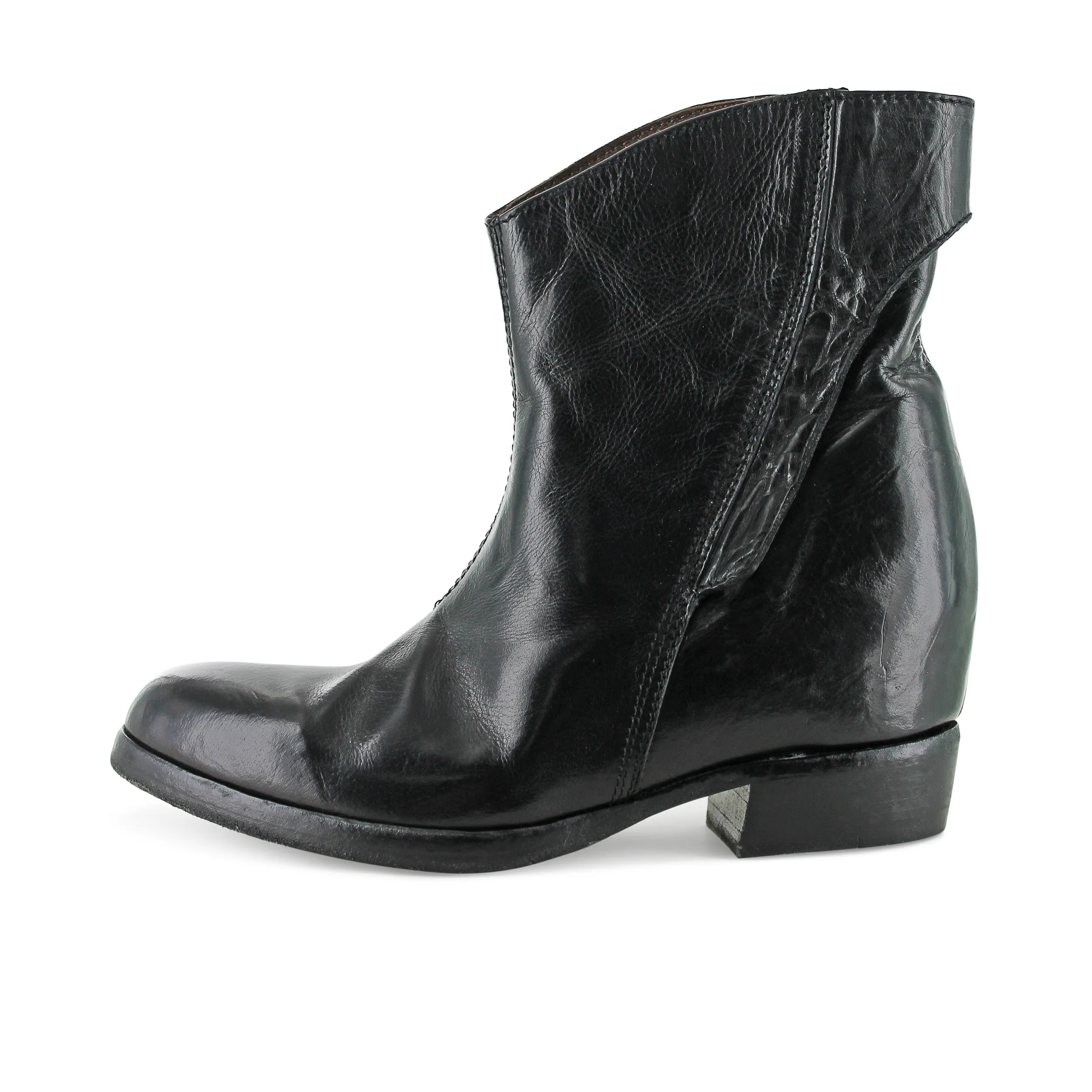 J6630 - Ovest Nero