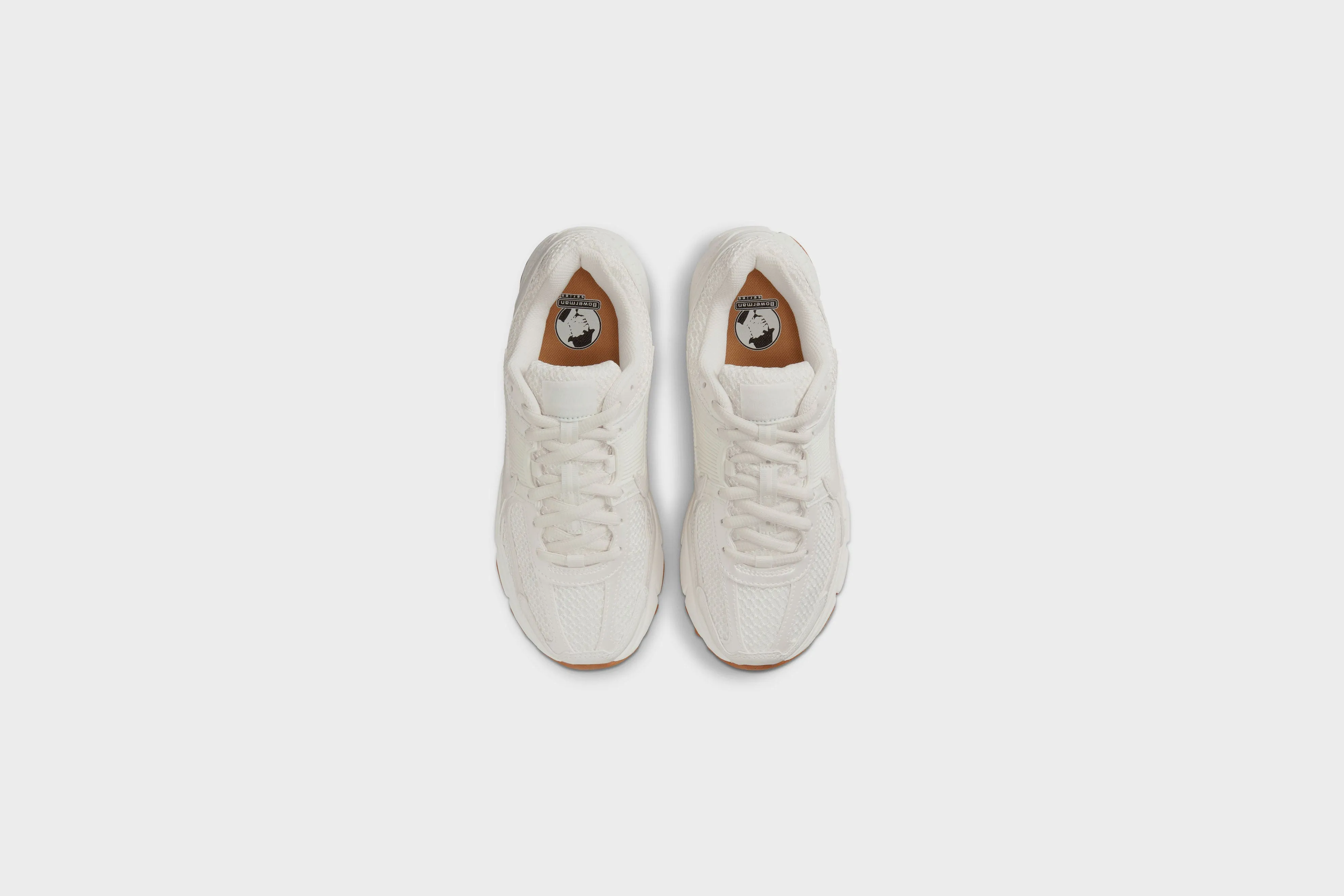 WMNS Nike Zoom Vomero 5 (Sail/Sail-Photon Dust-Flax)